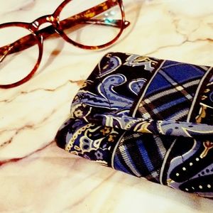 Beautiful blue Vera Bradley wallet, lightly used.